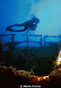 Diving on the wreck of " Carlmelo Lo Porto"  about -20 m,... by Alberto Romeo 
